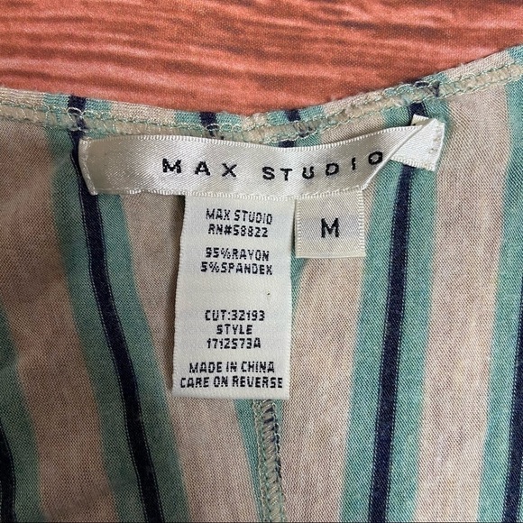𝅺MAX Studio Striped Dolman Sleeve Top Medium - Picture 3 of 7